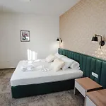 Ξενοδοχείο Nest