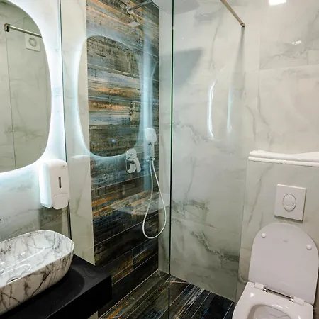 Nest Hotel